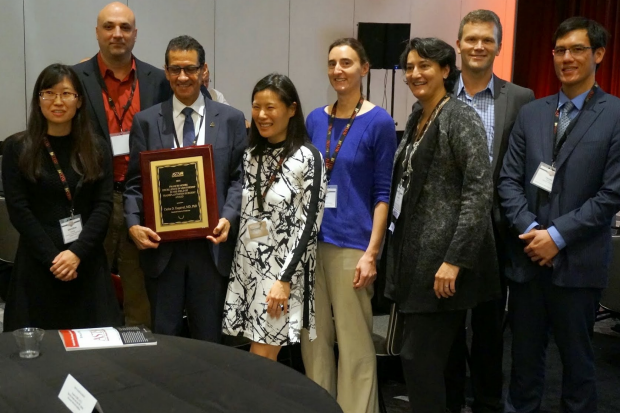Dr. Carlos Esquivel receives the 2015 Francis Moore Mentorship Award